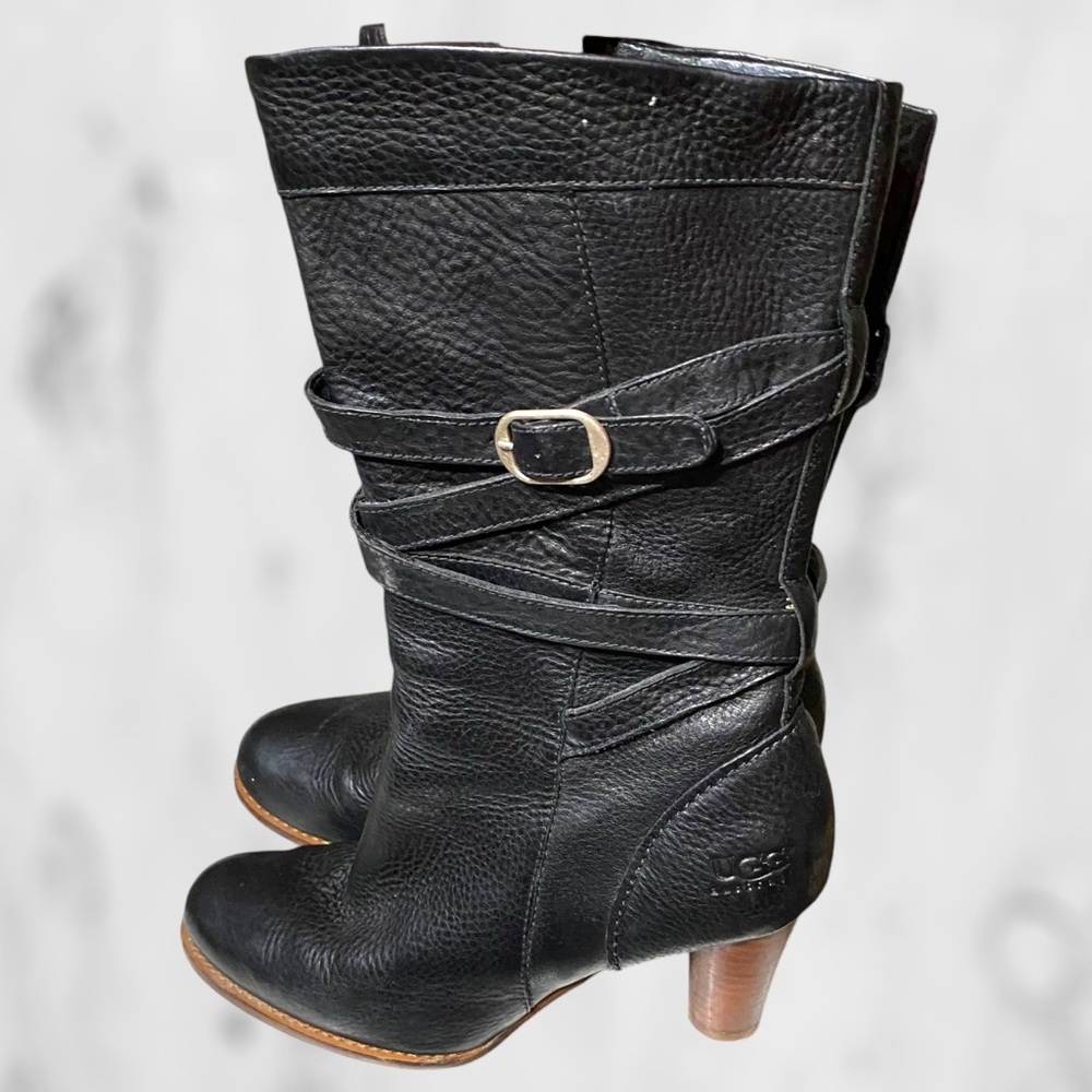 Ugg size 8 heeled black scrunch boots